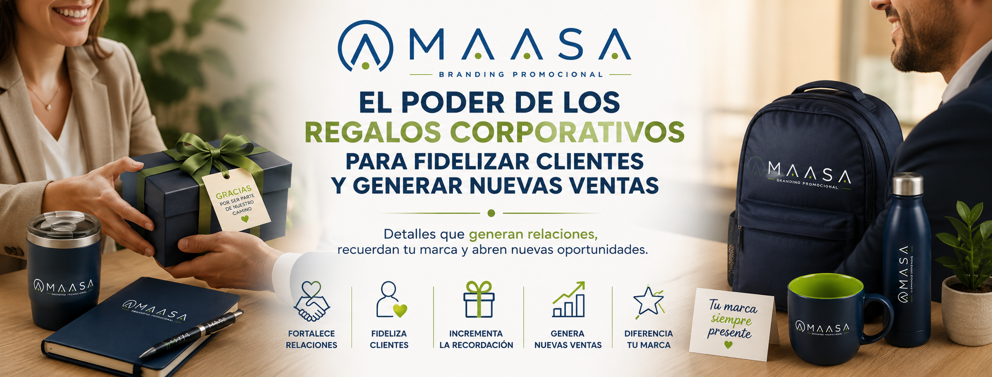 Personas intercambiando un regalo corporativo personalizado como parte de una estrategia de Branding Promocional para fidelizar clientes y fortalecer la recordación de marca.