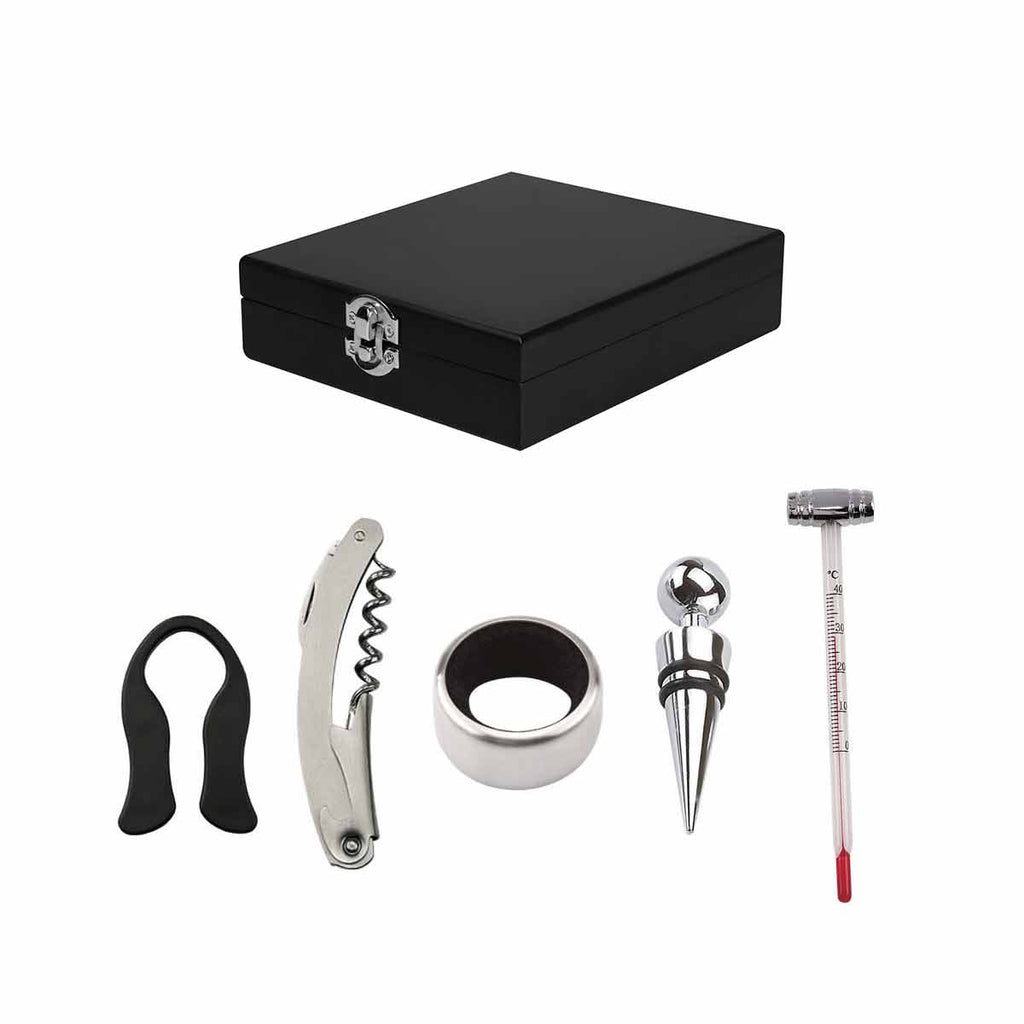 Set para vino en caja de madera con accesorios personalizado para regalos corporativos.