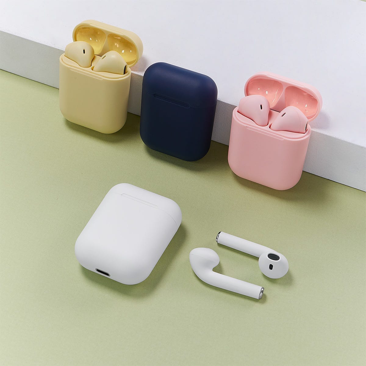 Audífonos Bluetooth personalizados con estuche de carga y control táctil para empresas.