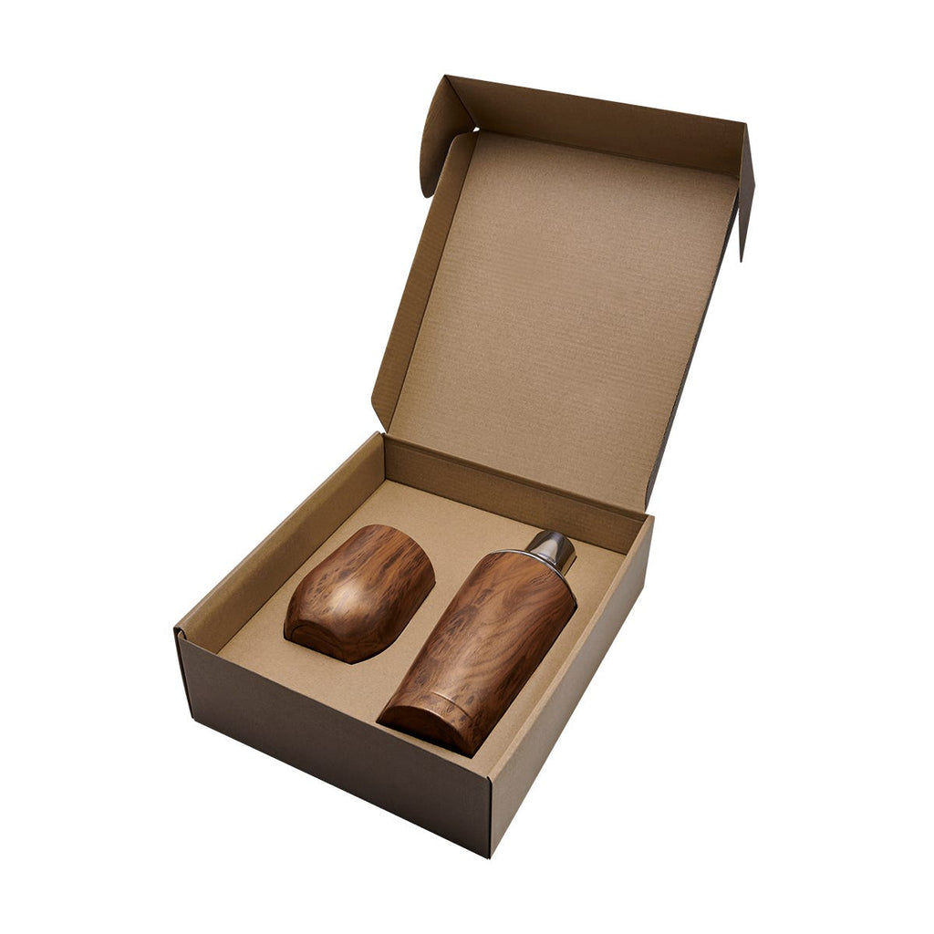 Set para preparación de bebidas con shaker y vaso de acero inoxidable personalizado para empresas.