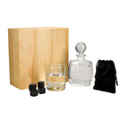 Set de bar con licorera, vaso de cristal y enfriadores de piedra en caja de madera personalizada.