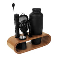 Set de mixología con shaker de acero inoxidable y soporte de bambú personalizado para empresas.