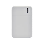 Power bank personalizada de 5,000 mAh con puerto USB e indicadores LED para empresas.
