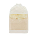 Kit de baño con dos esponjas de poliéster, piedra pómez y bolsa de algodón personalizable para empresas.