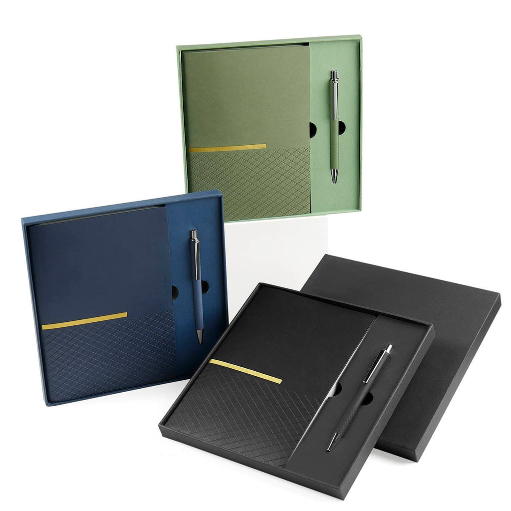 Kit ejecutivo personalizado con libreta de curpiel, bolígrafo metálico y caja de regalo para empresas.